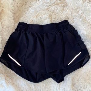 Lululemon hotty hot shorts